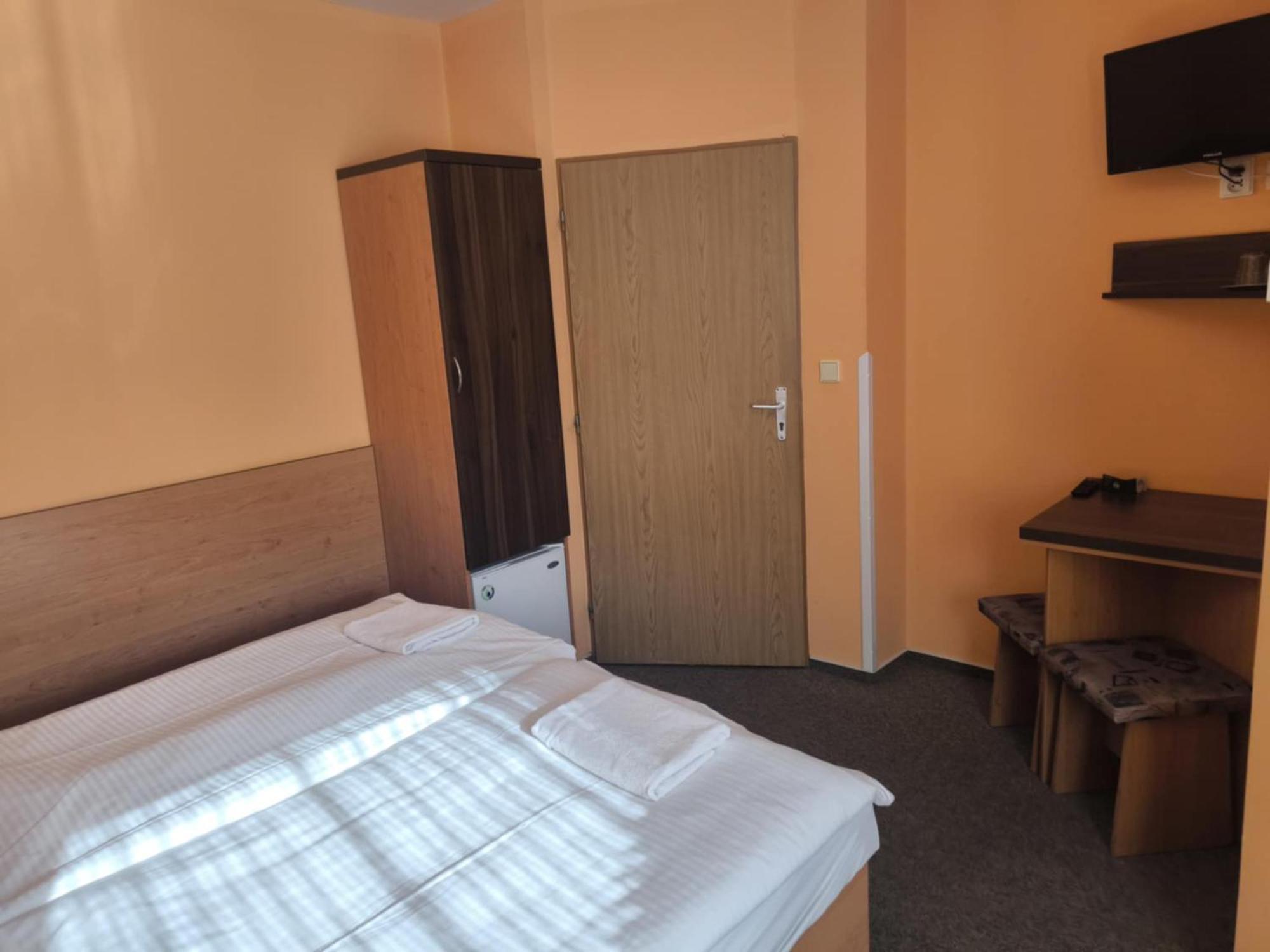 Pension Euro Mikulov Exterior foto